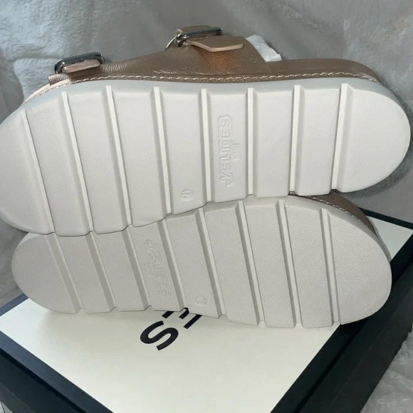 NWT J/SLIDES BAHA Rose Gold Leather Sandal - Picture 15 of 16
